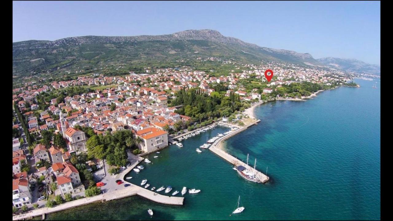 Spacious Apartment Close To The Sea In Kastel Luksic Kaštela Esterno foto